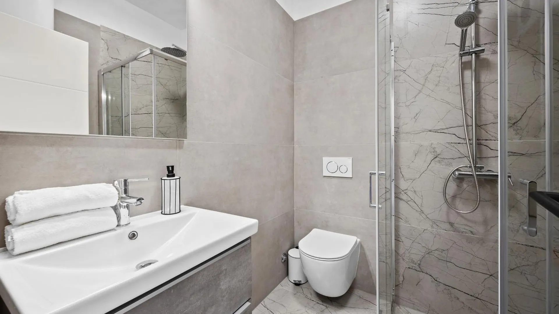 Apartment Nenad - Amazing Sea View ! Only 500 Meters From The Beach ! Fazana
