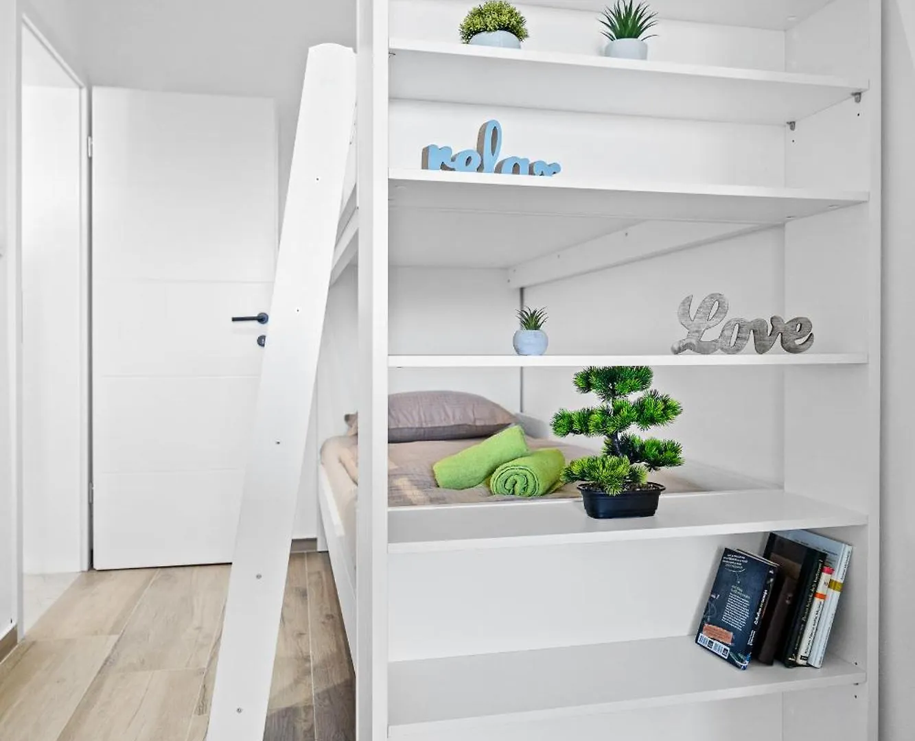 Apartment Nenad - Amazing Sea View ! Only 500 Meters From The Beach ! 파자나